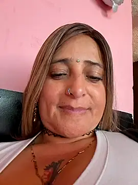 AlexadraJones3453 webcam