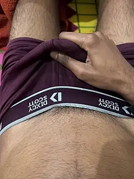 college-boy- (M twink) - Masturbate until cum(very wild)