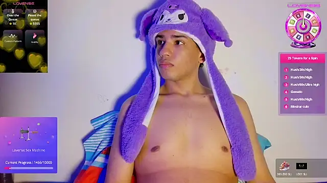 Santiago_Foxx webcam