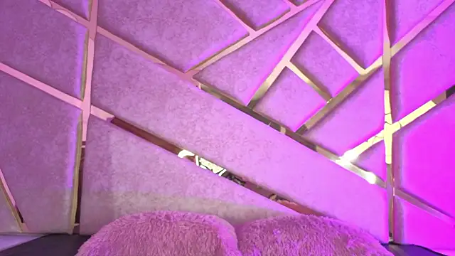 Zafiro_claire webcam