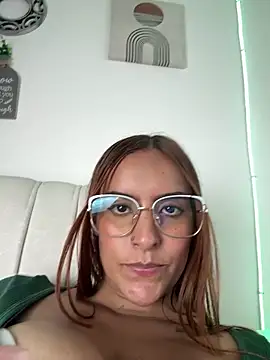 seized_lust (F young) - Show boobs