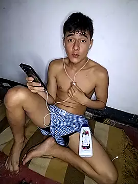 attractive-sexx (M young) - I cover my body with Naked cream.