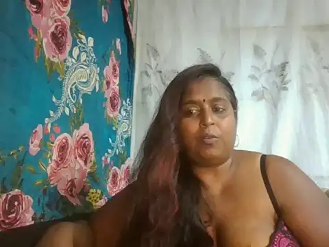 Indianhoney58 webcam