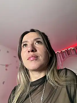 Nicky_sexfire webcam