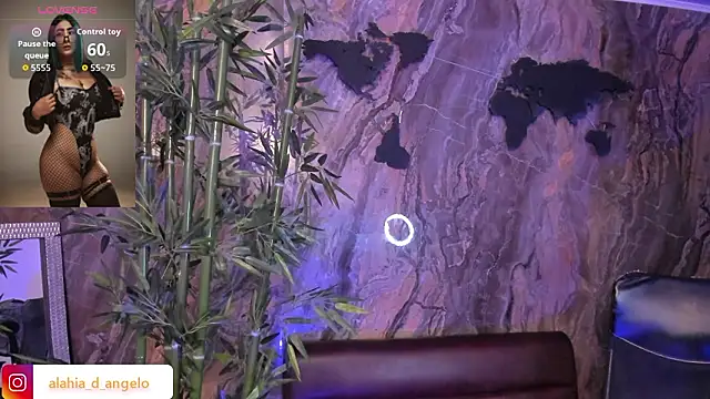 Alahia_Dangelo webcam