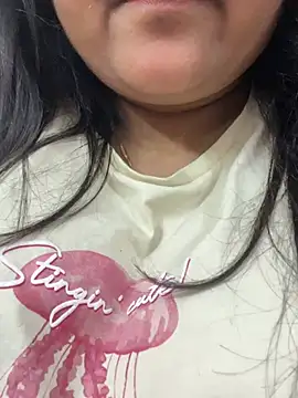 radhikkaa (F young) - nipple suck