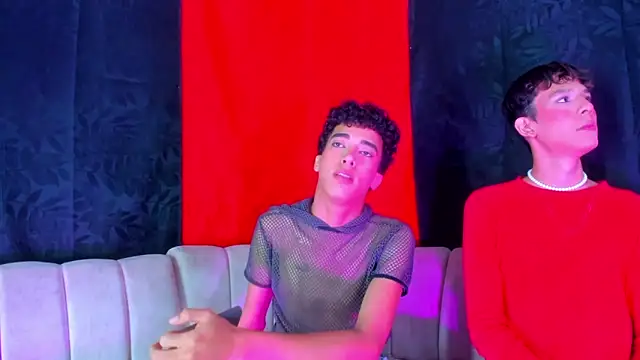 Pleasure_boys_hot webcam