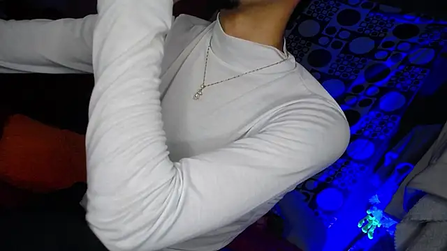 THE_PERFECT_COUPLE_12 webcam