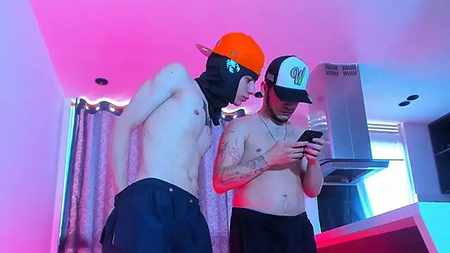 thebatmansion - TheBatMansion's free webcam - UK Sex Cams