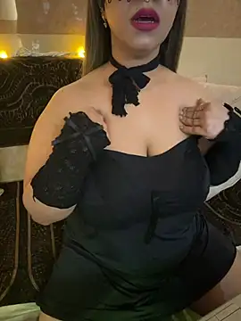 Webcam Model (Classy-Bossy)  is live.Free join now!