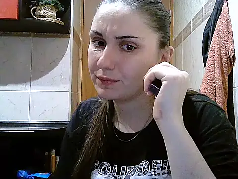 lacmi30 - Lacmi30's free webcam - UK Sex Cams