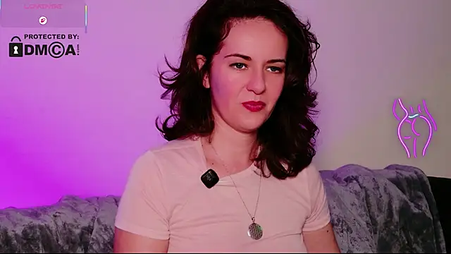 Witch_in_Velvet webcam