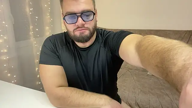 brianjohnson_ - BrianJohnson_'s free webcam - UK Sex Cams