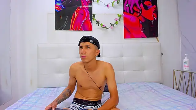 ahsly78alejandro webcam