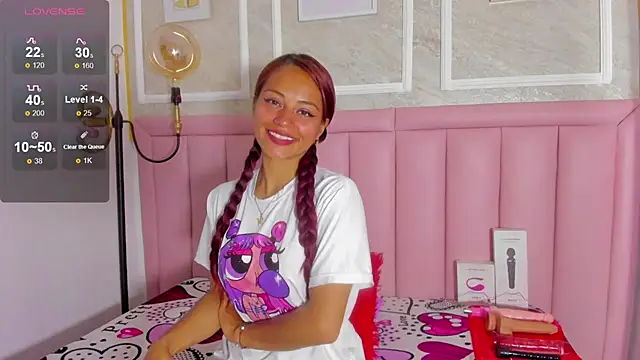 HoollyHendrix webcam