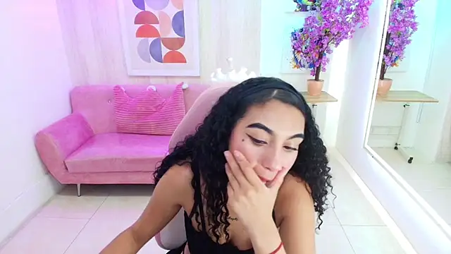 Juliieta__monroe webcam