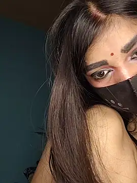 Riya_35_sexy Live Webcam on Stripchat