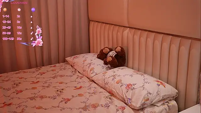 LiaGotti's Thumbnail