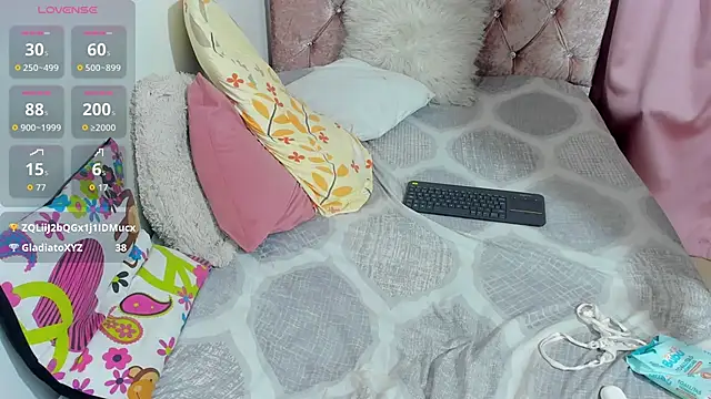 amelia_petiite webcam