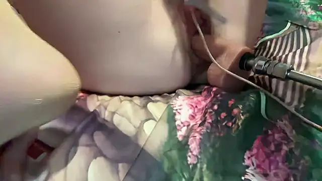 celestialruby (F milf) - Help me cum!! :)