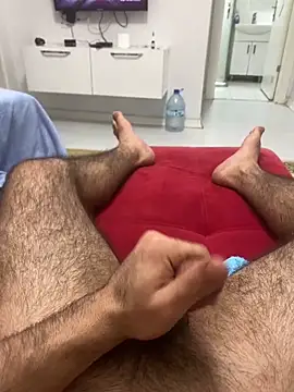 robin45tr (M young) - Cum in shower😈👅