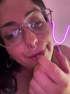 mizztikaa (F young) - Fuck my ass & make me 2cum PAPI💦🥴💦