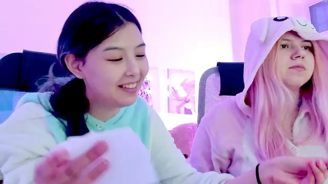 sirenmystiq - SirenMystiq's free webcam - UK Sex Cams