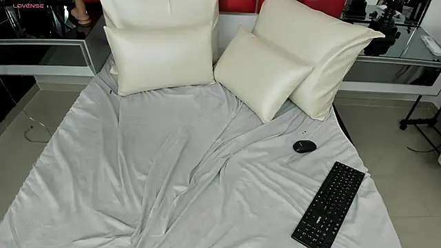 Charlotte_Myers webcam