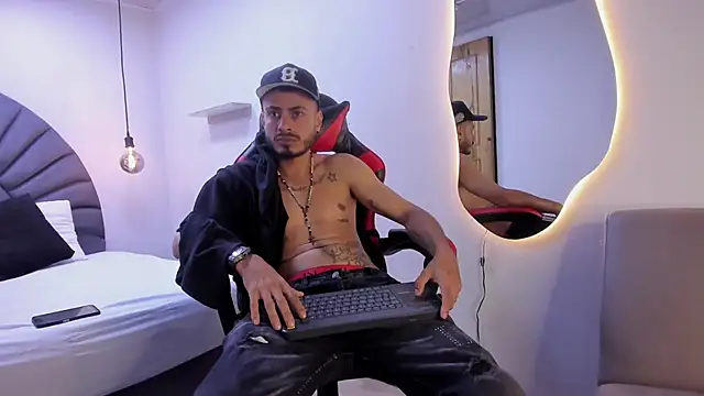 MatthewCullen webcam