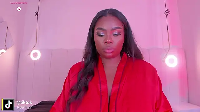 _huge_boobs_ebony webcam