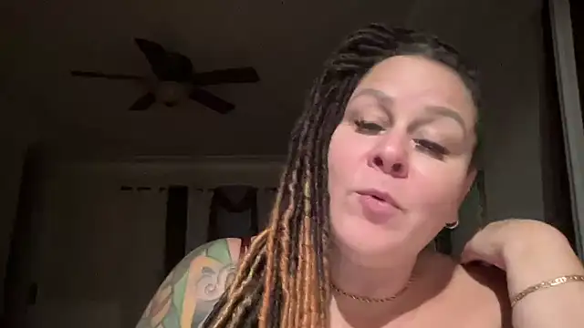 WorldsGreatestCockRater webcam