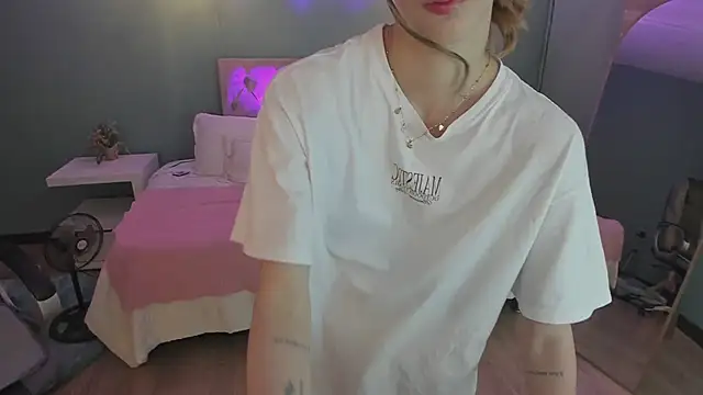 Nora_Vennucci webcam