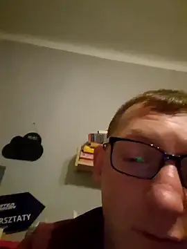 MeskaKurwa1988 webcam