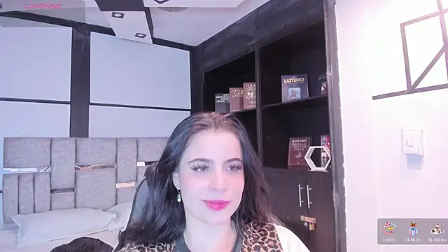 ChannelWhitee_ webcam