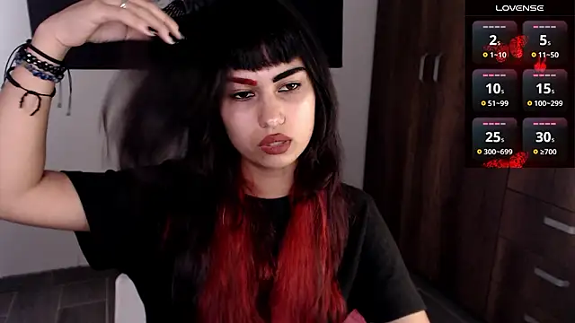 Little-Lucifer webcam