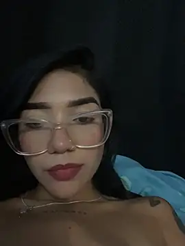 ElaRose_12 webcam