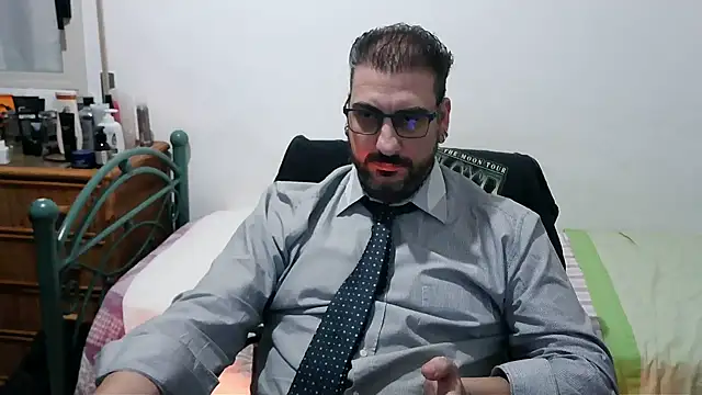 Italian_dark_desire webcam