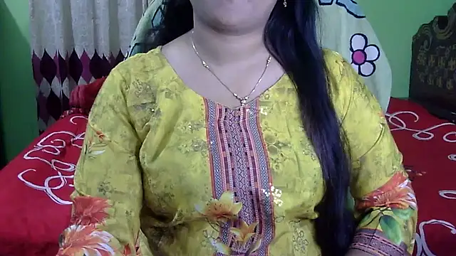 BengaliQueenStar webcam