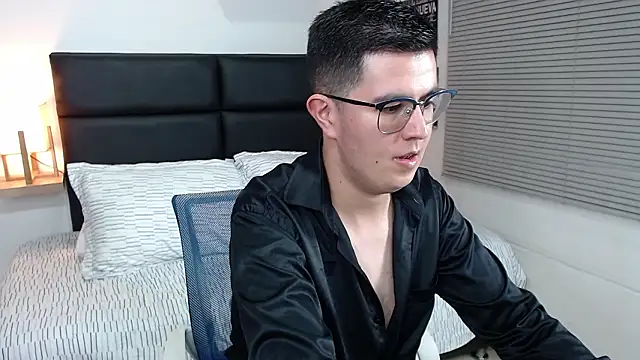 dylan_santiago_ webcam