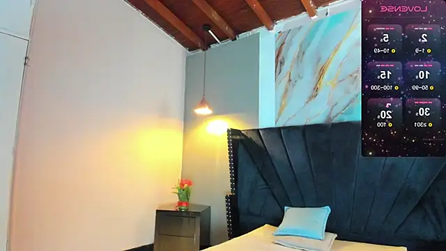 xanderr_owen2 (M twink) - cum public