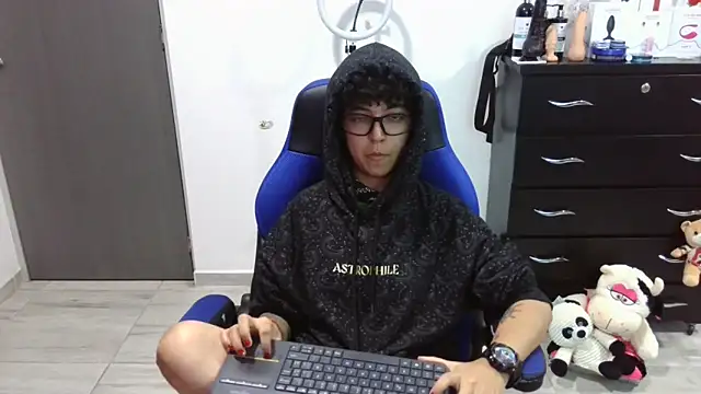 thomascooper7 webcam