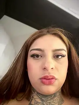 emilymoore_pink - EmilyMoore_Pink's free webcam - UK Sex Cams