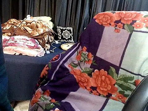 anaconda-mall - Anaconda-Mall's free webcam - UK Sex Cams