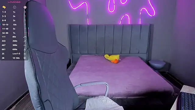 emma_lirys - Emma_Lirys's free webcam - UK Sex Cams