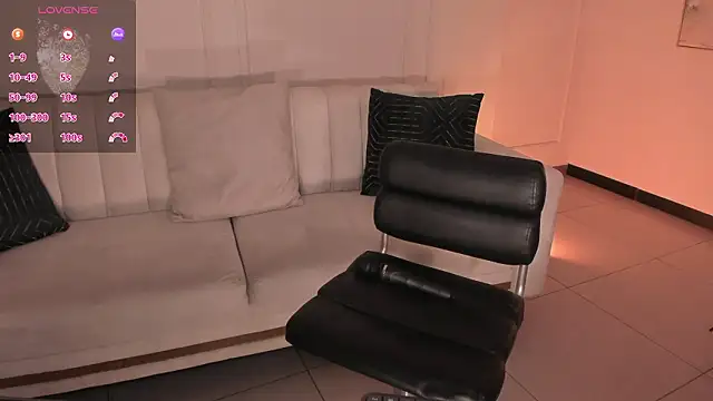 isabellamoreau - IsabellaMoreau's free webcam