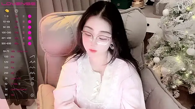 Monica-666888- webcam