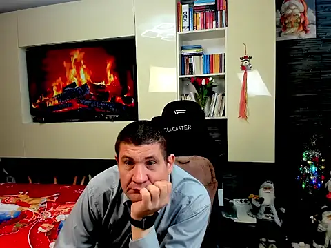 spartacusdaddy48 - SpartacusDaddy48's free webcam - UK Sex Cams