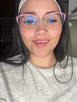 veronica_wins_ - Veronica_Wins_'s free webcam - UK Sex Cams