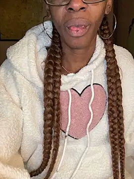 Jasmine_FullsShine webcam