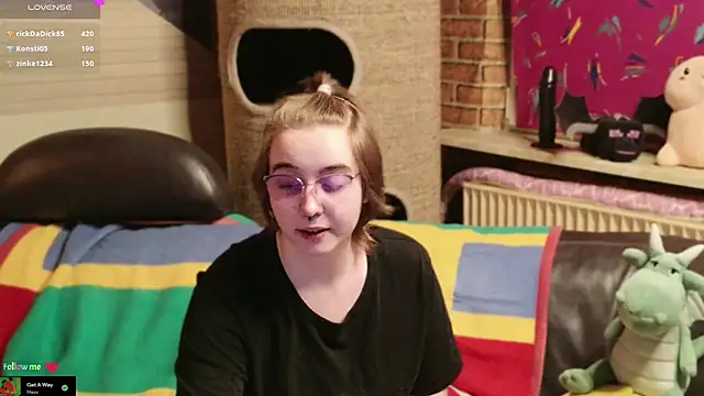 GamerGirl_Eve webcam